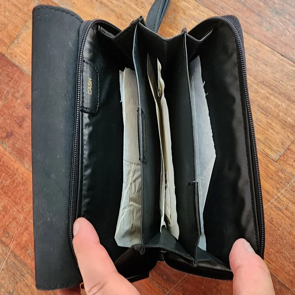 NWOT Walmart Black Organizer Wristlet Wallet
